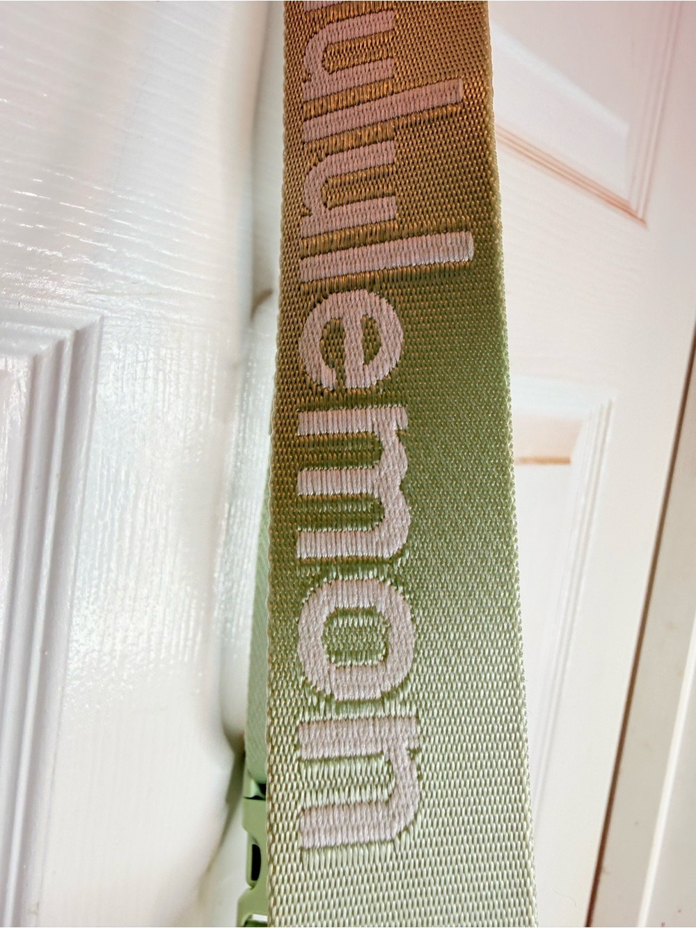 LULULEMON EVERYWHERE BELT BAG WITH LONG STRAP 1L - Picture 15 of 16